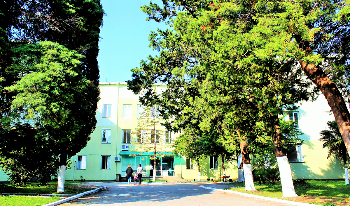 ფოთის პოლიკლინიკა